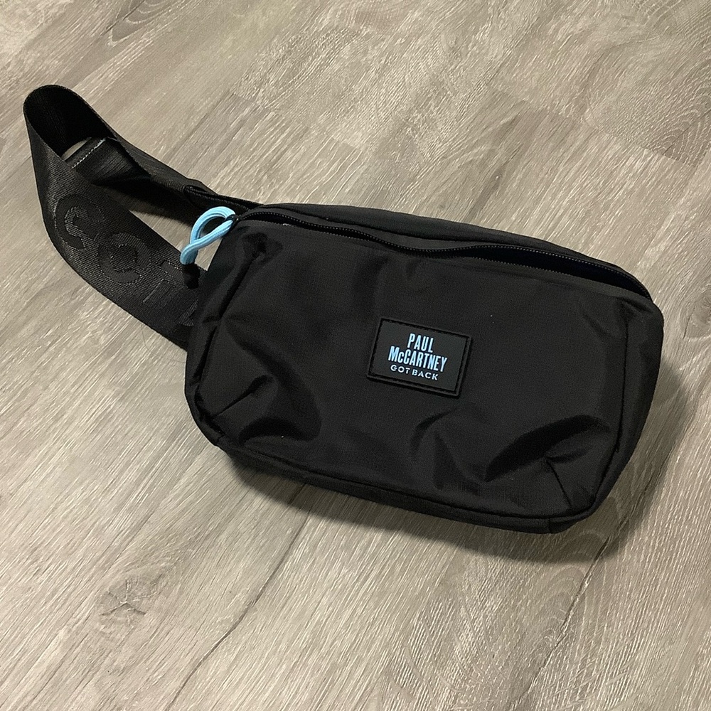 Paul McCartney got back tour Fanny pack
